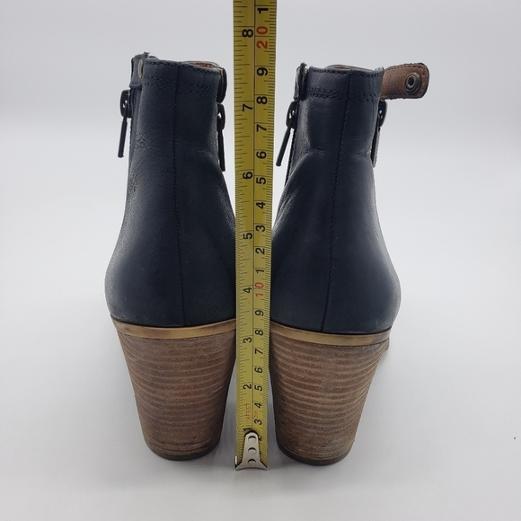 Lucky Brand women US 9.5 black ankle booties leather stacked heel side zip snap - Picture 5 of 14